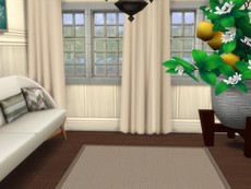 Уютный дом на холме