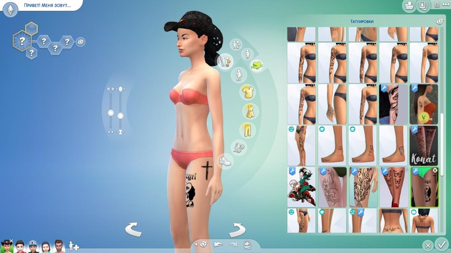 Набор татуировок на бедре